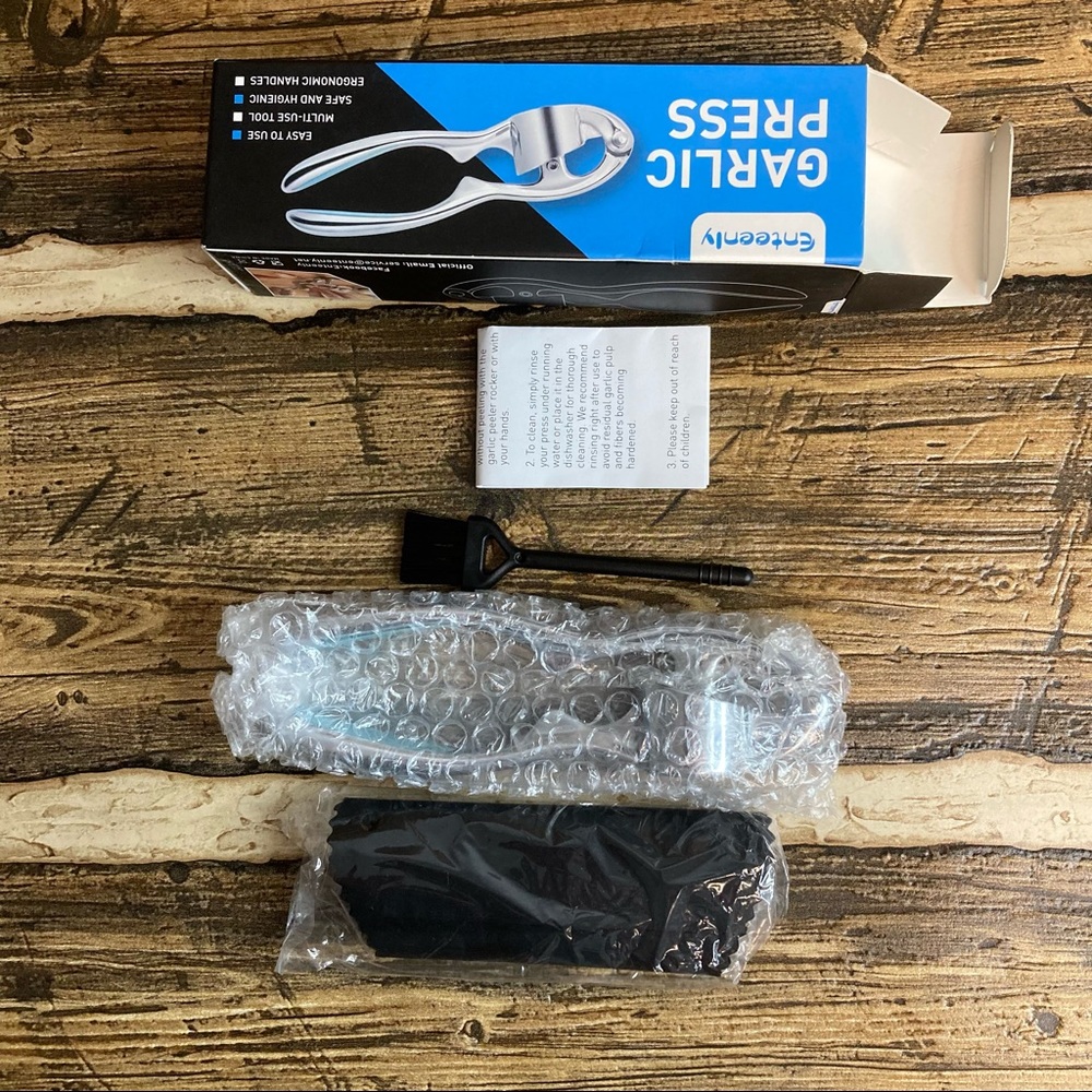 Garlic press🧄🧄 - Picture 2 of 4